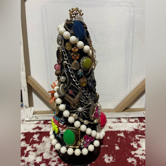 Unique and One of a Kind Hand Made Christmas Jewelry Tree - Picture 7 of 11